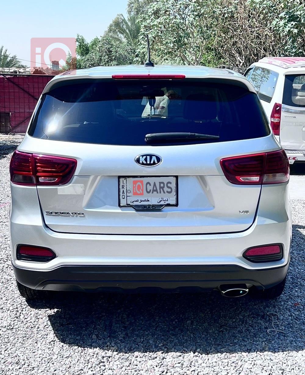 كيا سورينتو